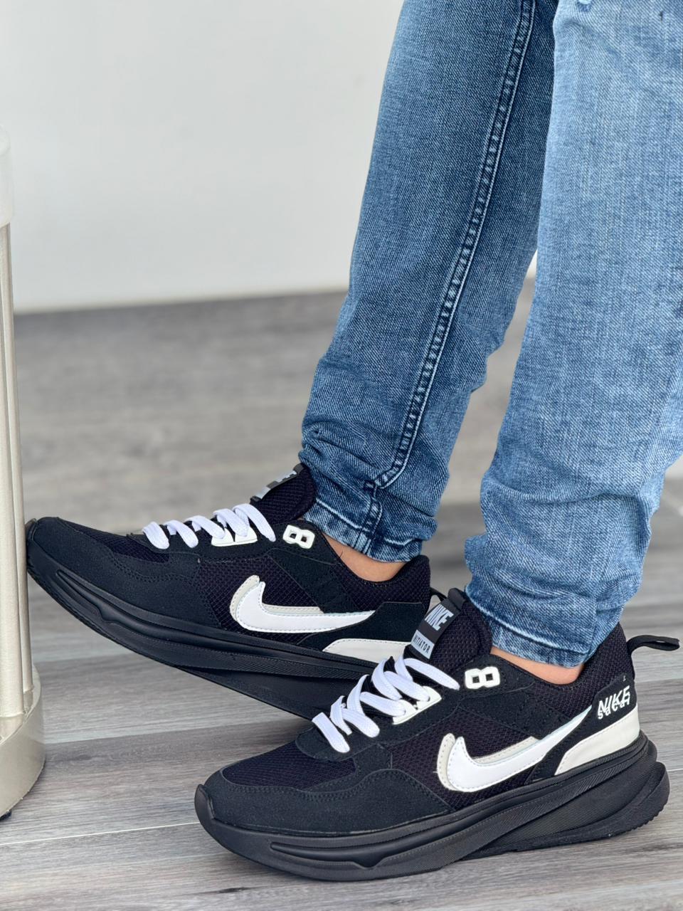 Nike Sacai