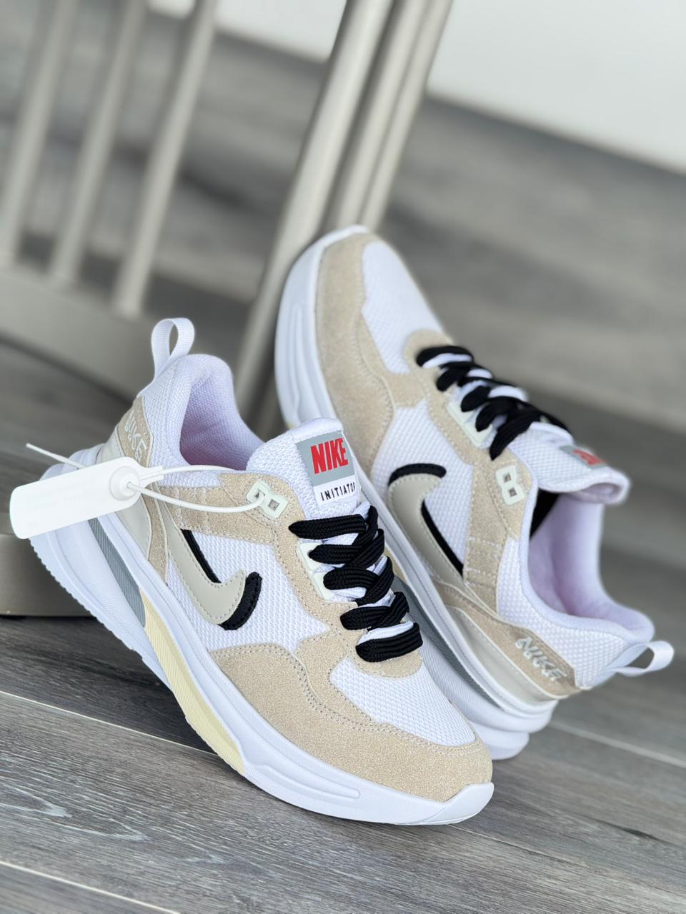 Nike Sacai