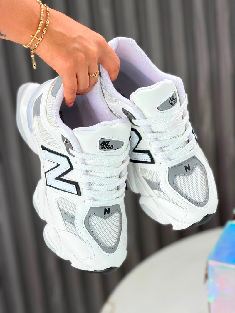 NEW BALANCE 9060 UNISEX