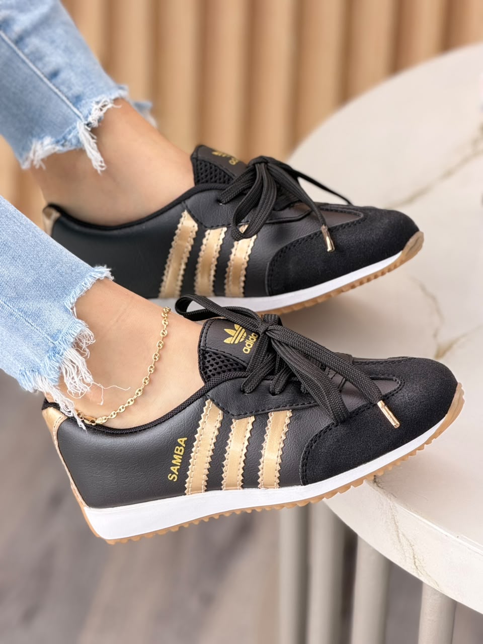 ADIDAS SAMBA
