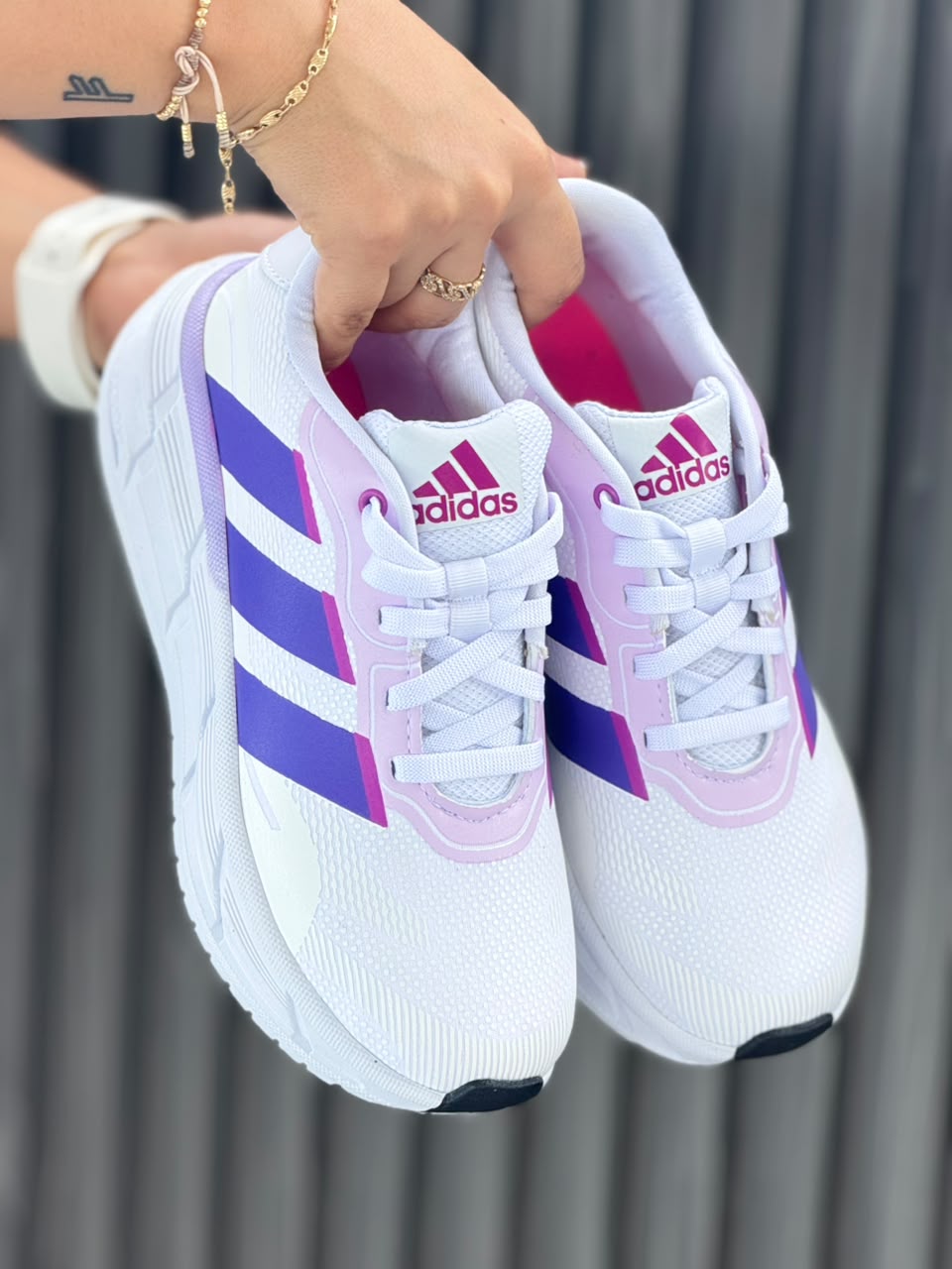 ADIDAS SKY