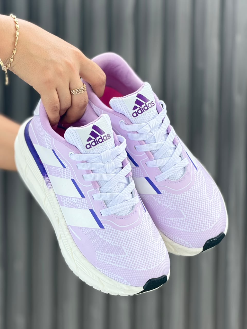 ADIDAS SKY