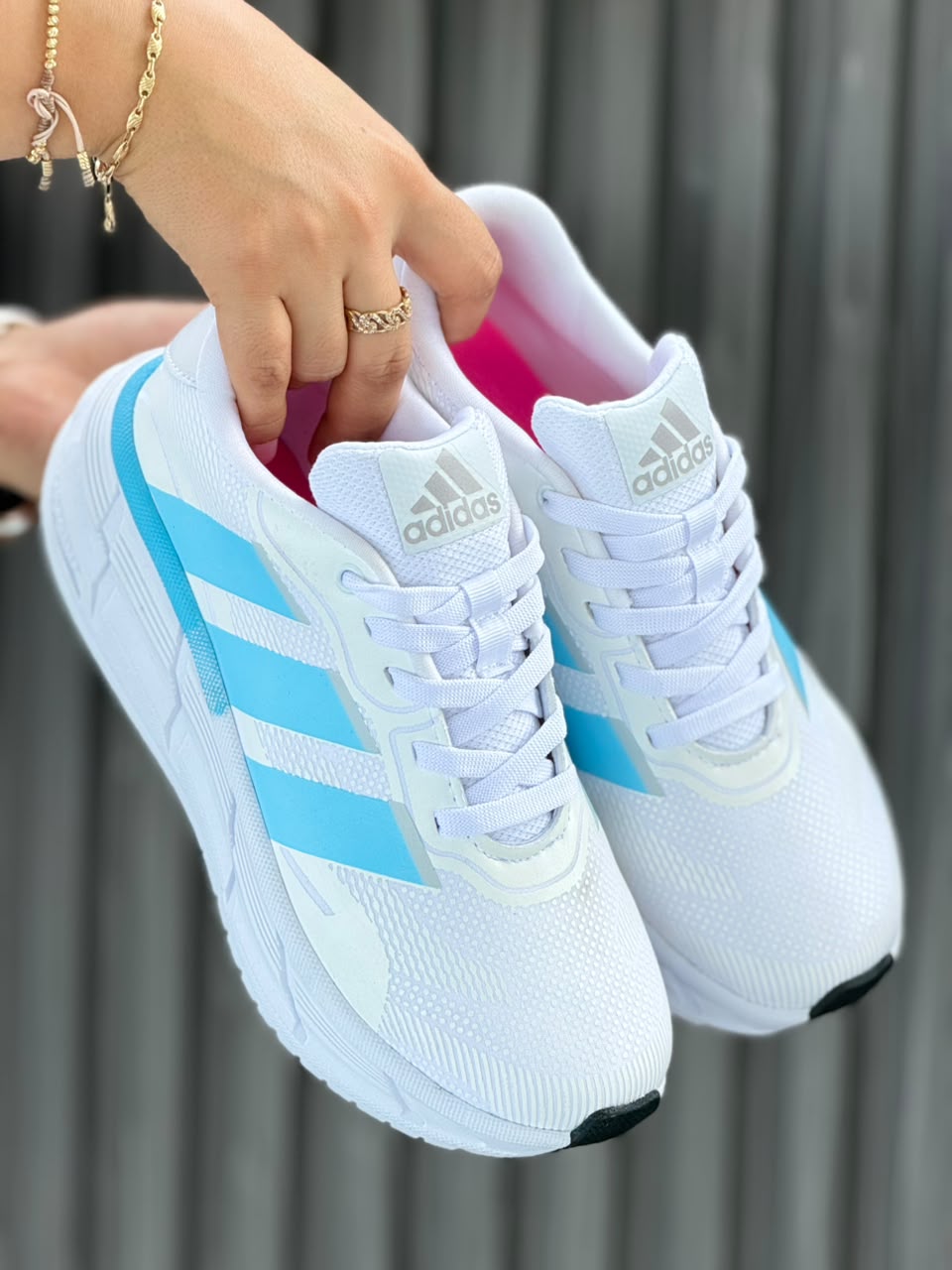 ADIDAS SKY