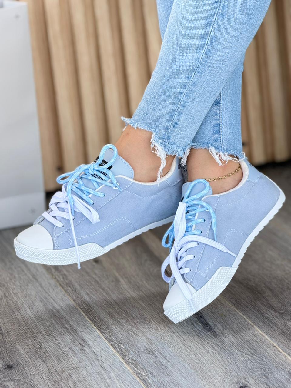 CONVERSE DAMA