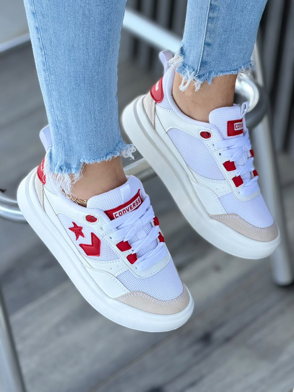 CONVERSE ROCK