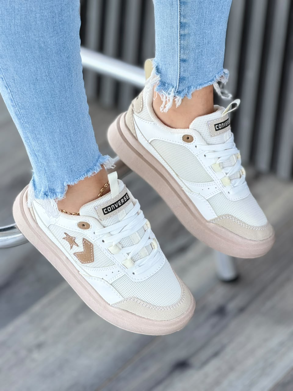 CONVERSE ROCK