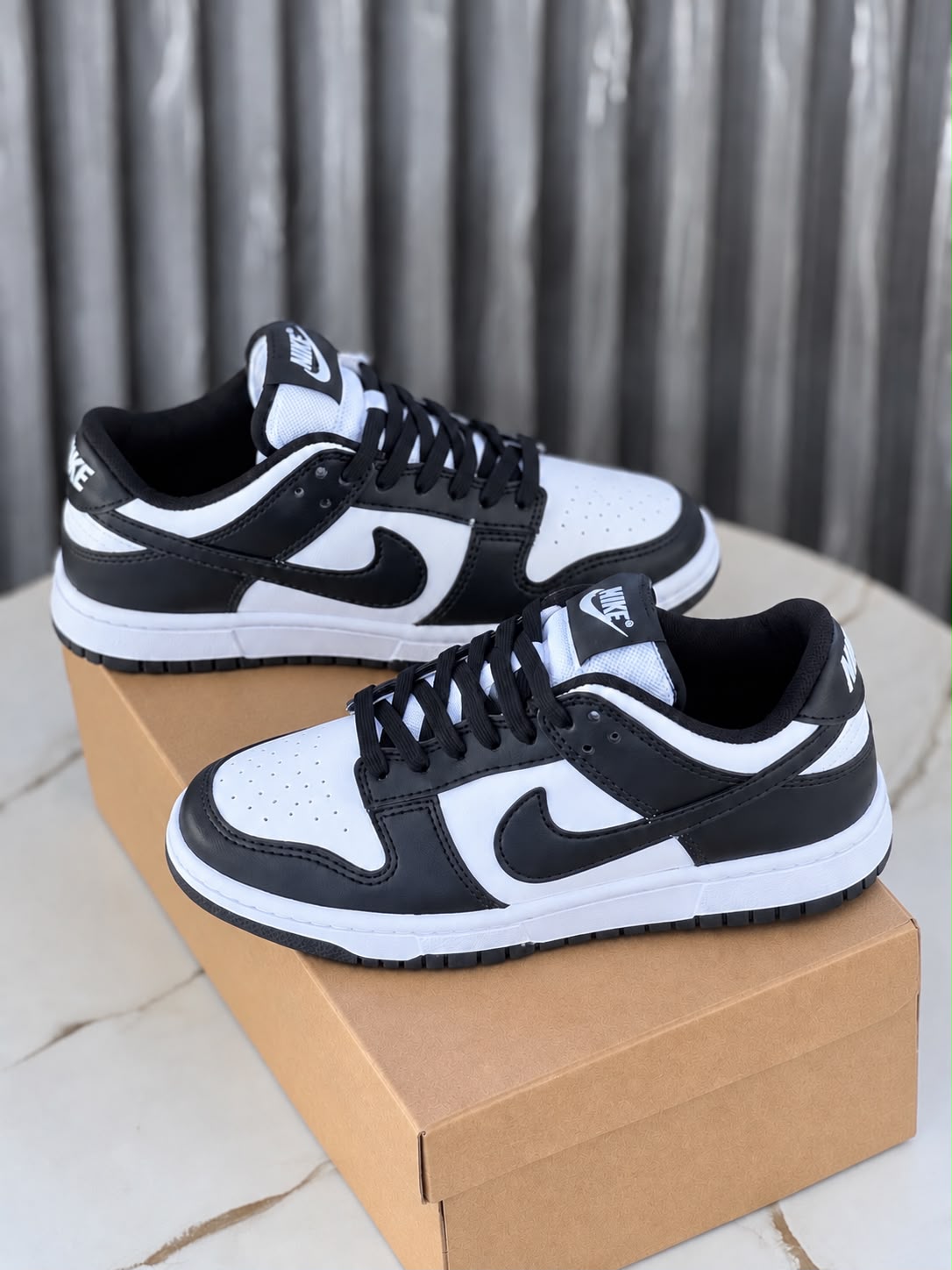 NIKE AIR DUNK