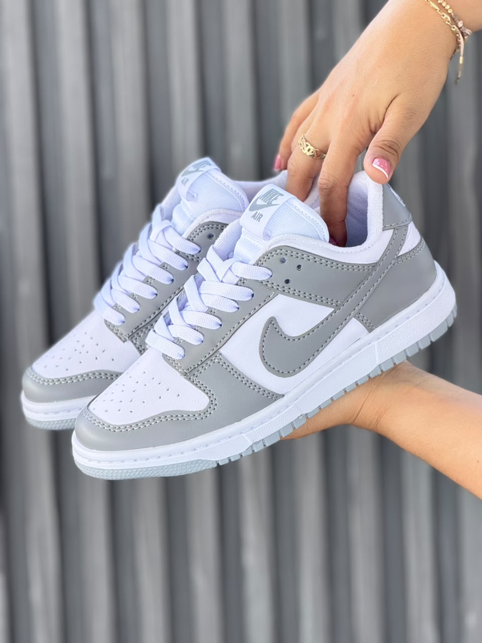 NIKE AIR DUNK