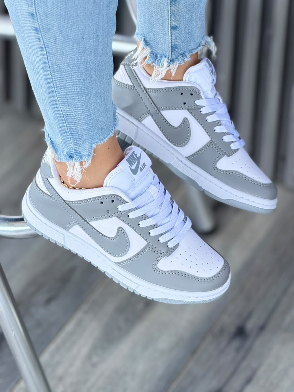 NIKE AIR DUNK