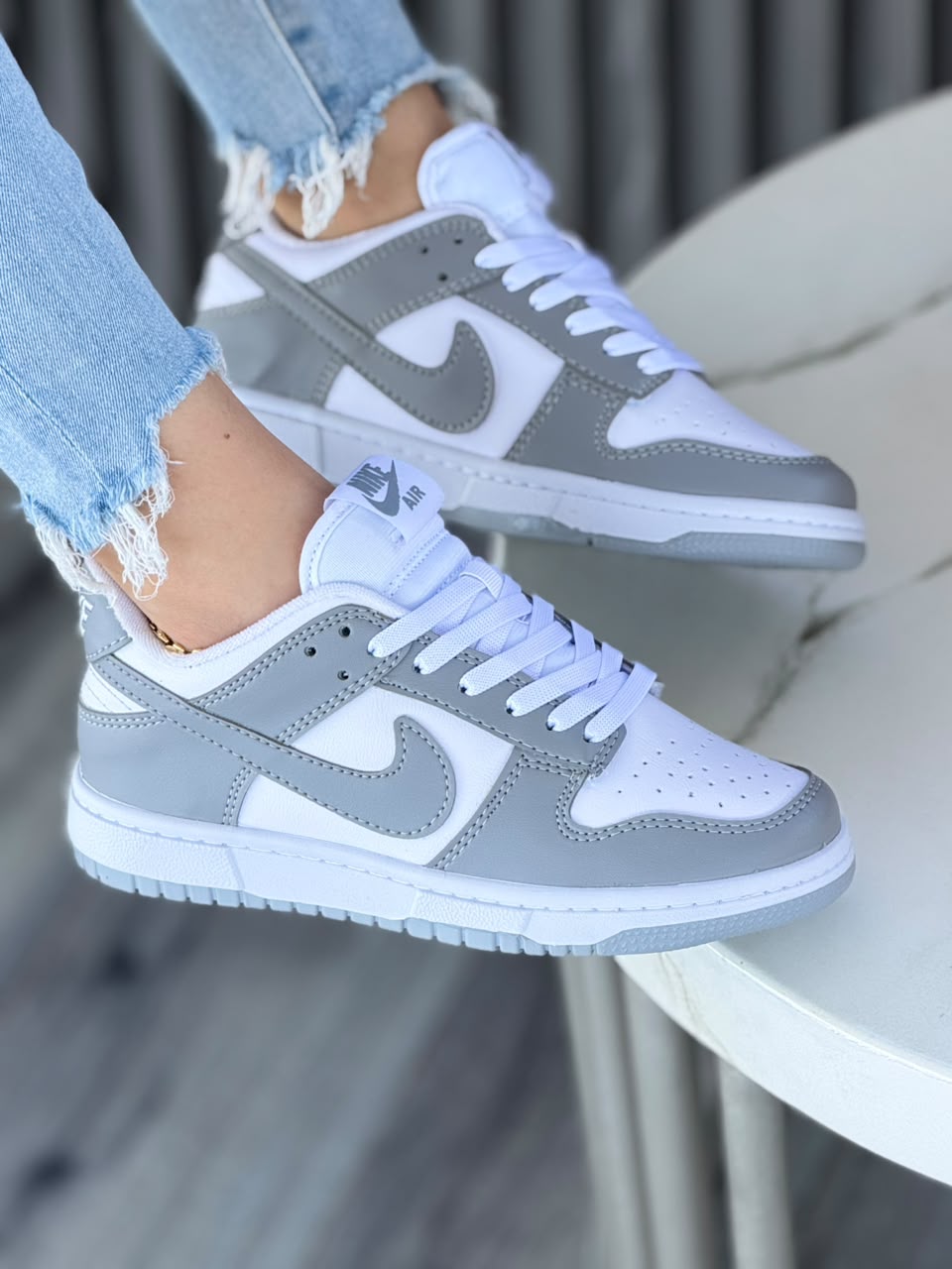 NIKE AIR DUNK
