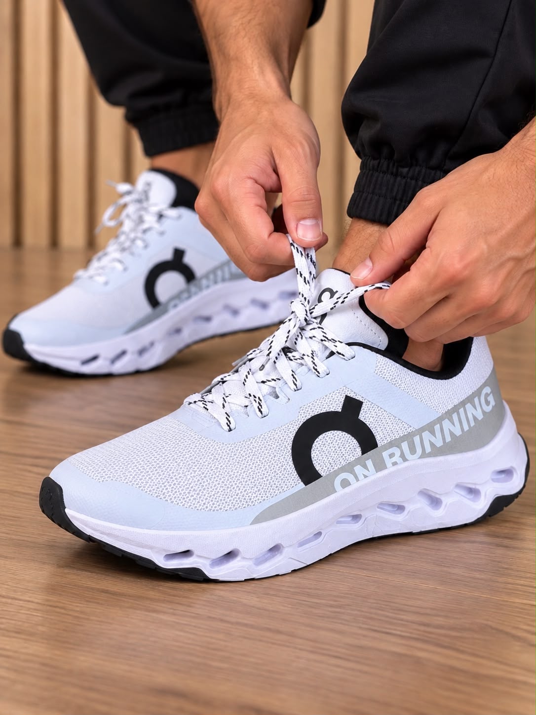 ON CLOUD RUNNING Blanco puesto